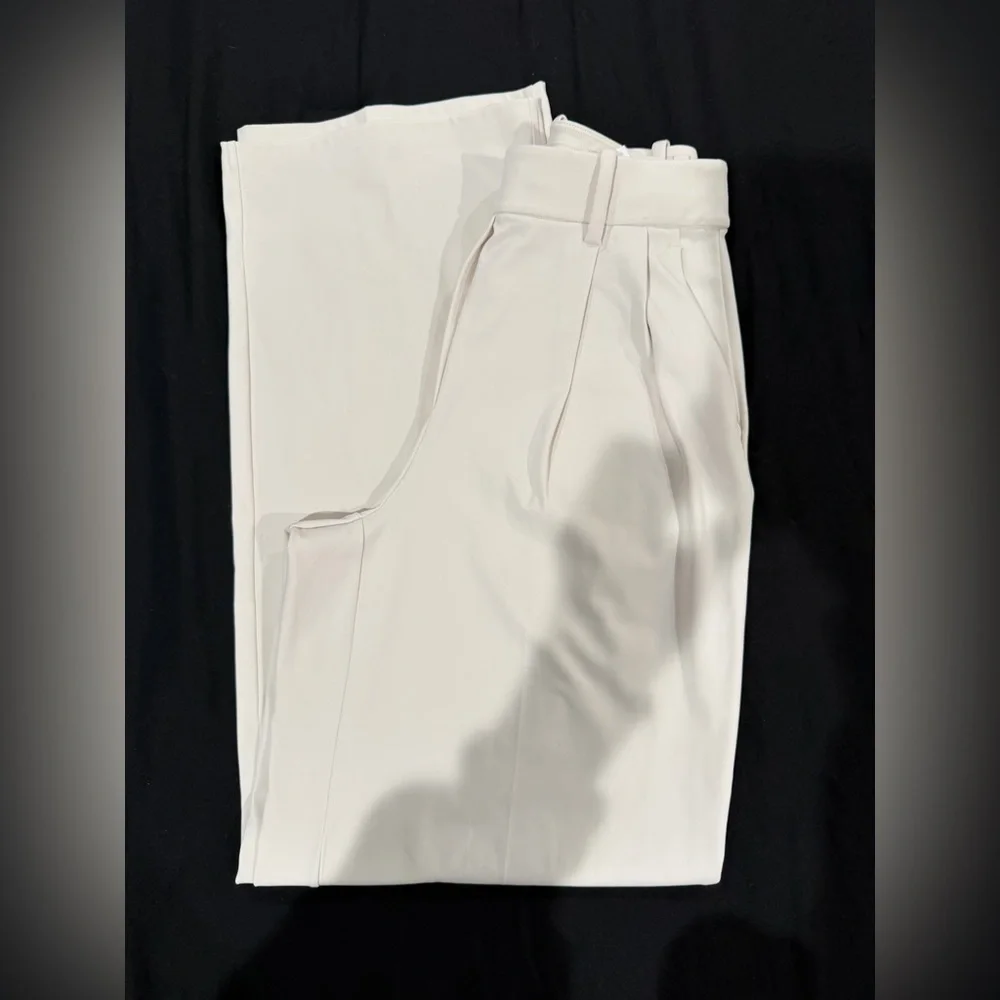 LULULEMON DAYDRIFT TROUSERS - Picture 5 of 6